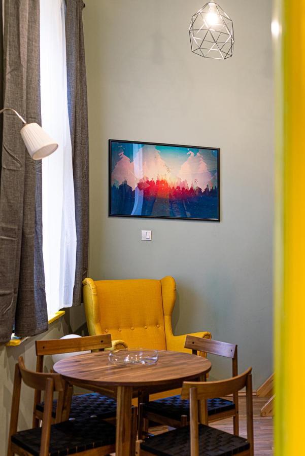 La Bella - Entire Apartment Near Gozsdu Udvar Budapest Eksteriør bilde